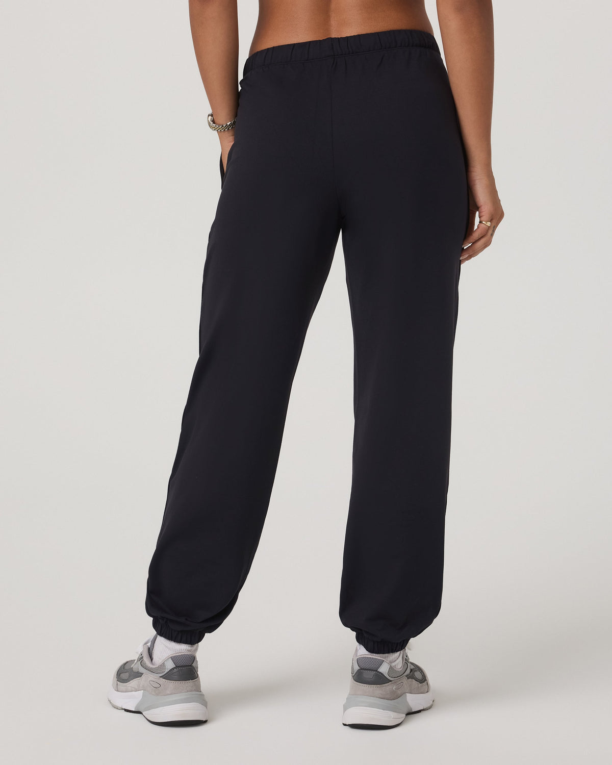 Halo Modern Sweatpant | Solid Black