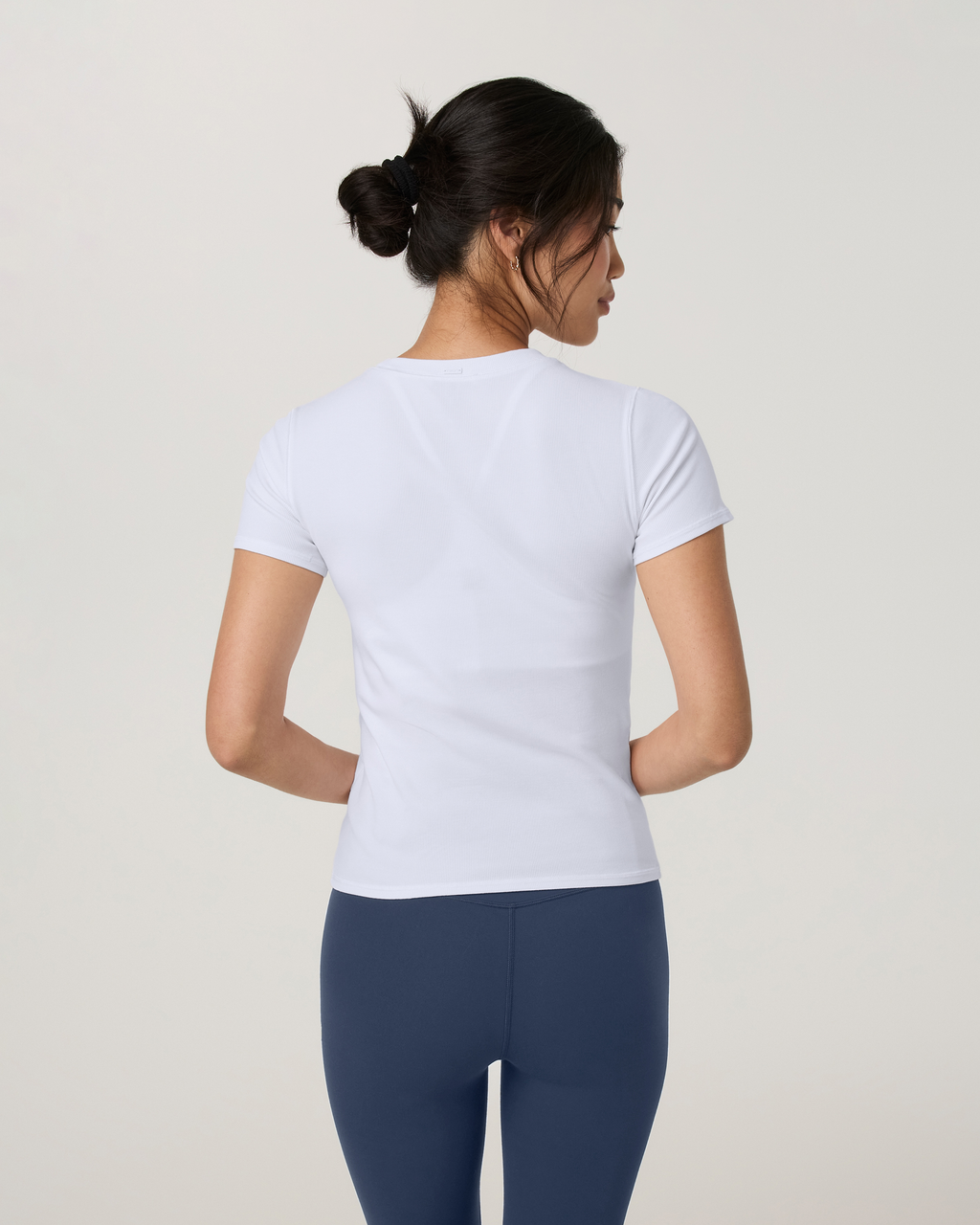 Pose Fitted Tee Long | White