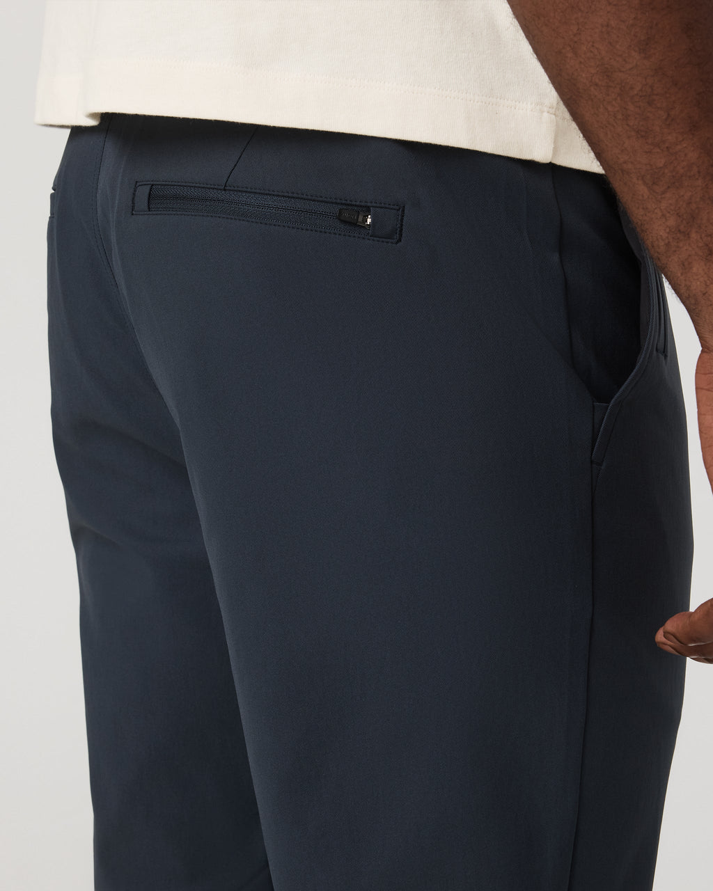 Cascade Tech Chino Pant Classic Fit 30" | Ink