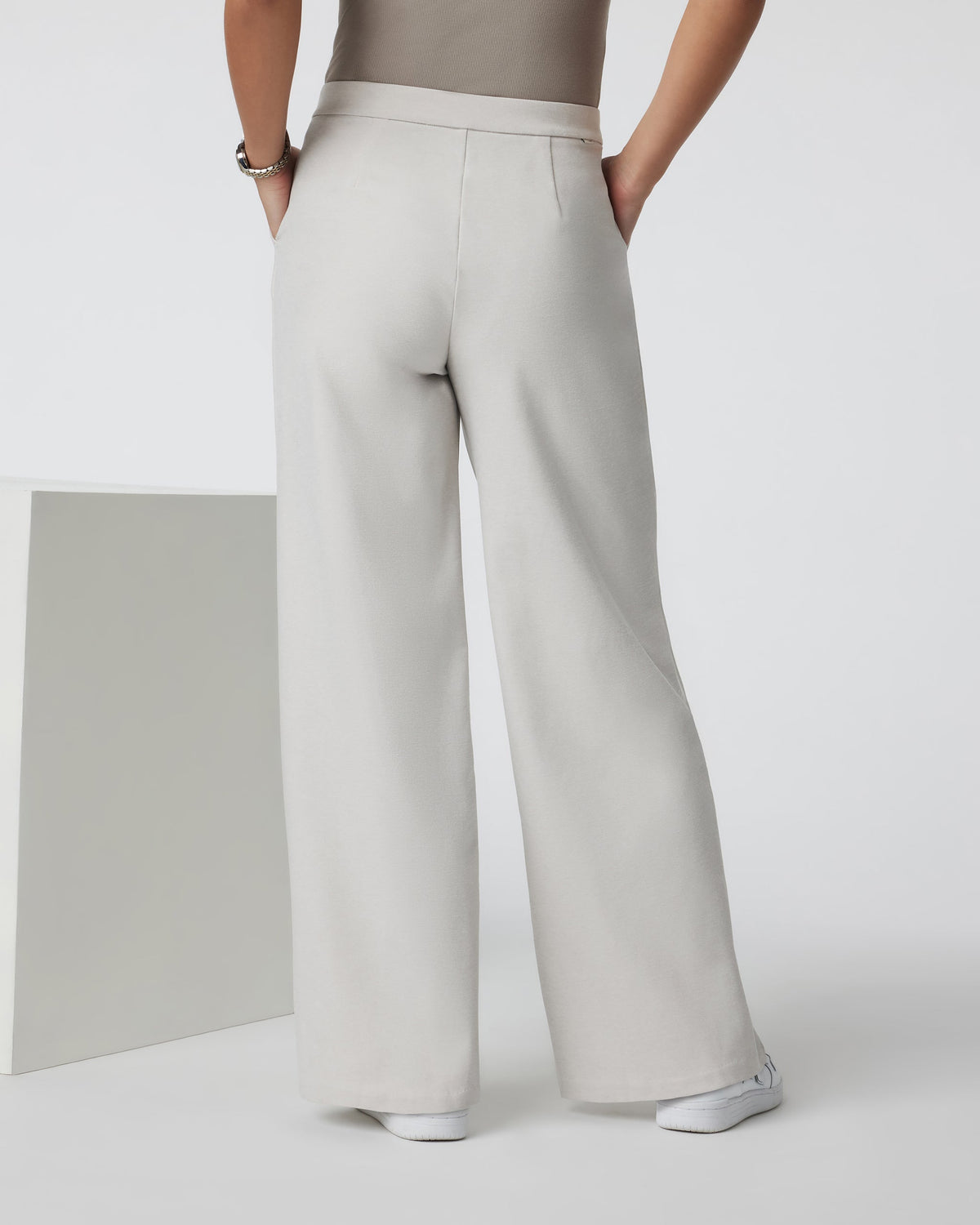 Elevation Trouser-Short | Ecru Heather