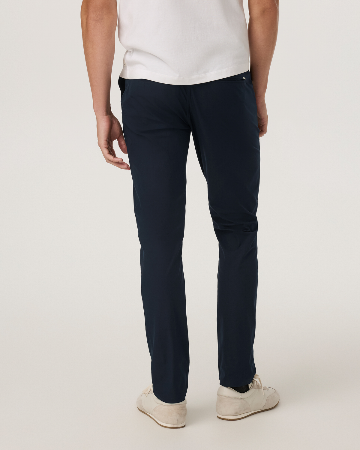 Vuori Meta™ Pant Athletic Slim Fit 34” | Ink