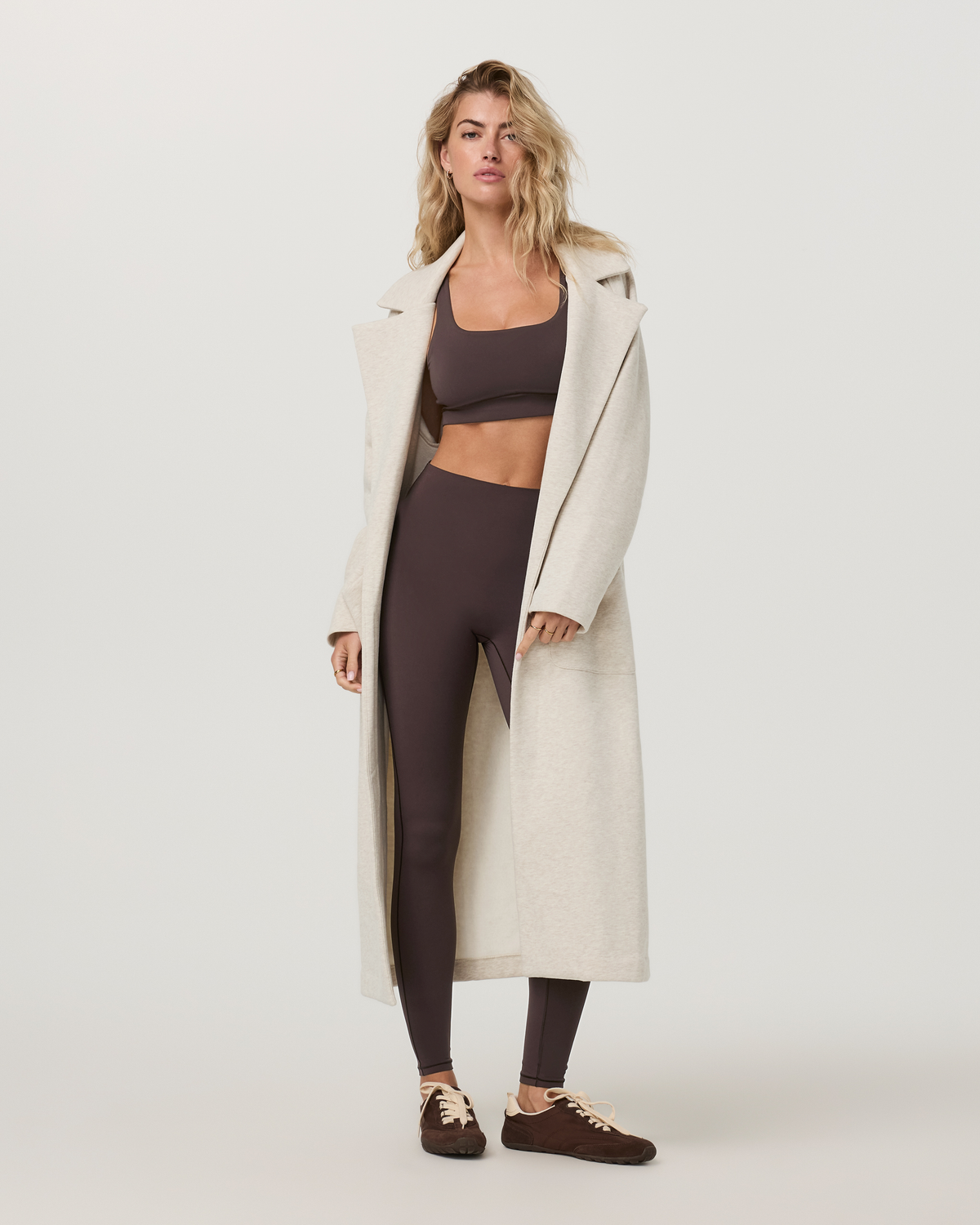VW590HBN_FA26_W_OUTERWEAR_FULL_10.jpg