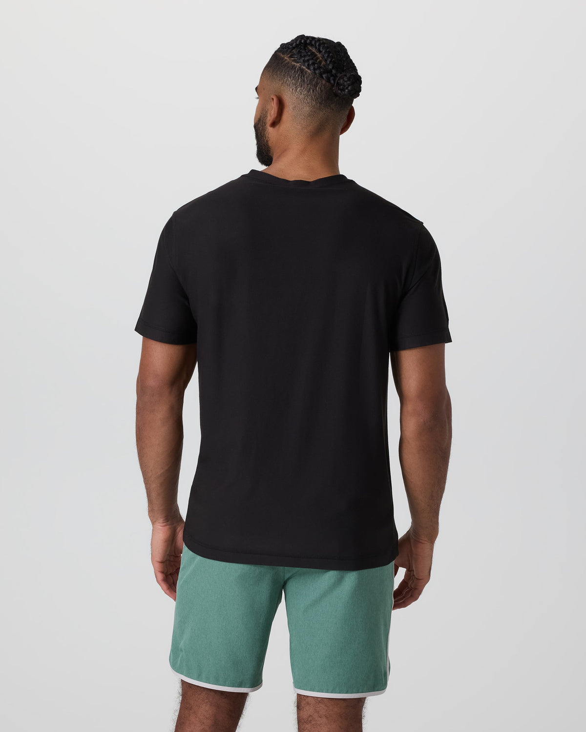 Strato Tech V-Neck Tee | Black