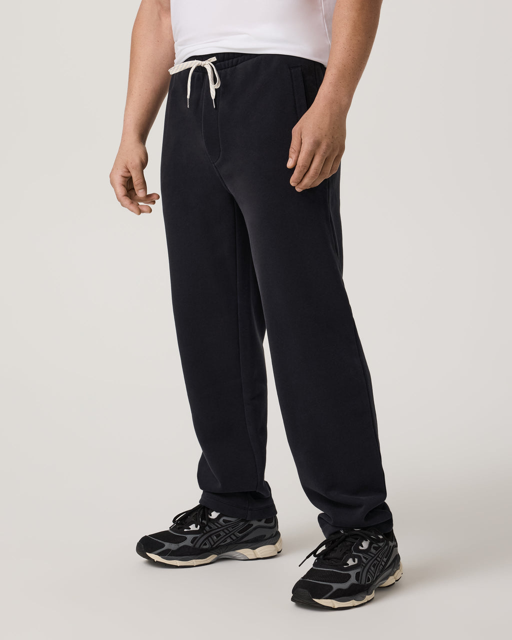 Seaside Straight Leg Sweatpant 30” | Black