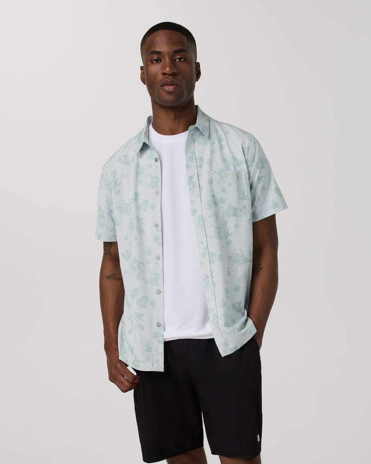 Short Sleeve Bridge Button Down | Storm Blue Fleur