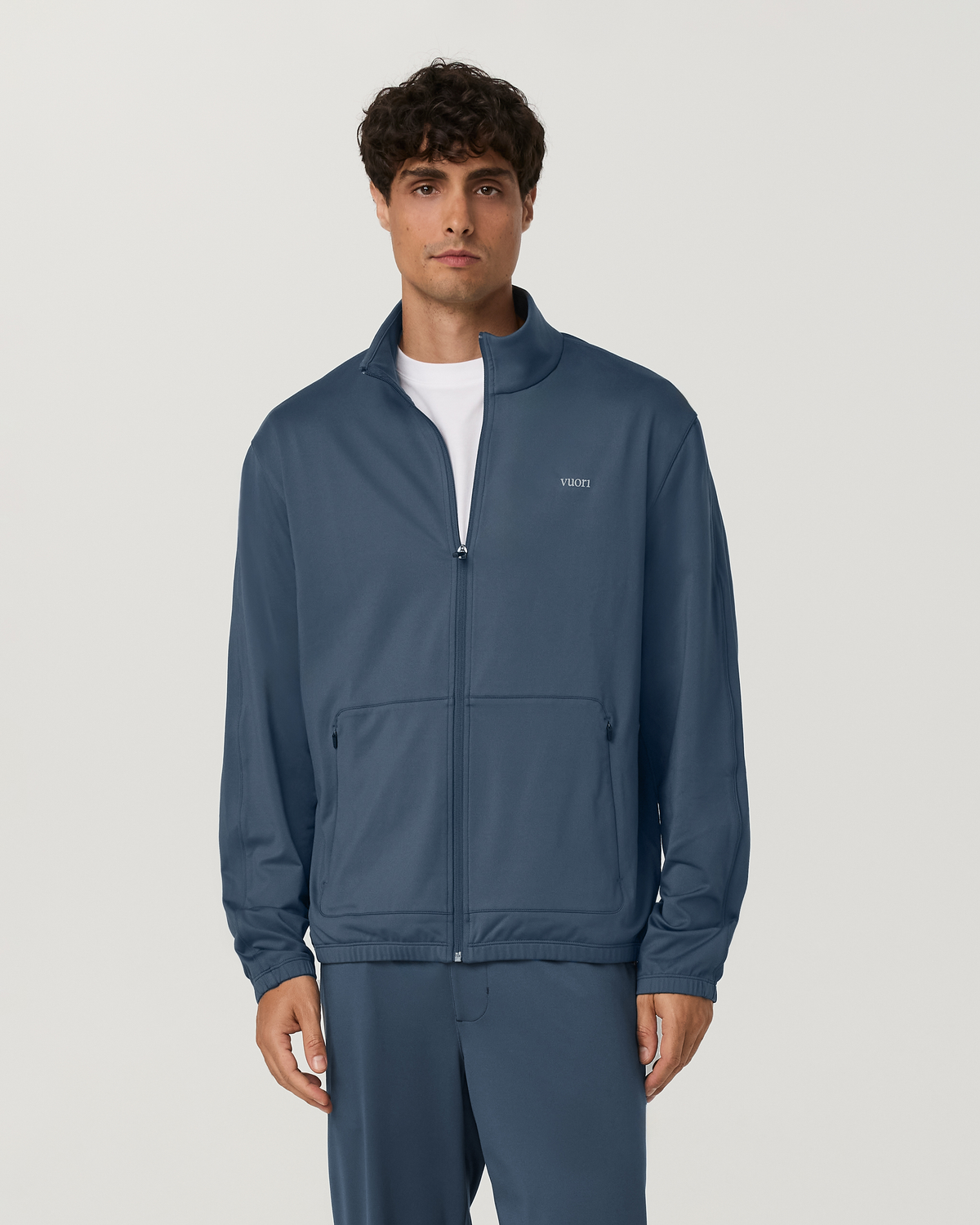 V5125BAY_FA26_M_OUTERWEAR_FRONT_2.jpg