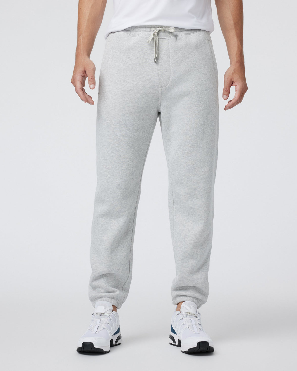 V4007LHG_FA24_M_ECOMM_PANTS_FRONT_2_e71e0293-1963-4dfc-9c6c-78d40f092a95.jpg