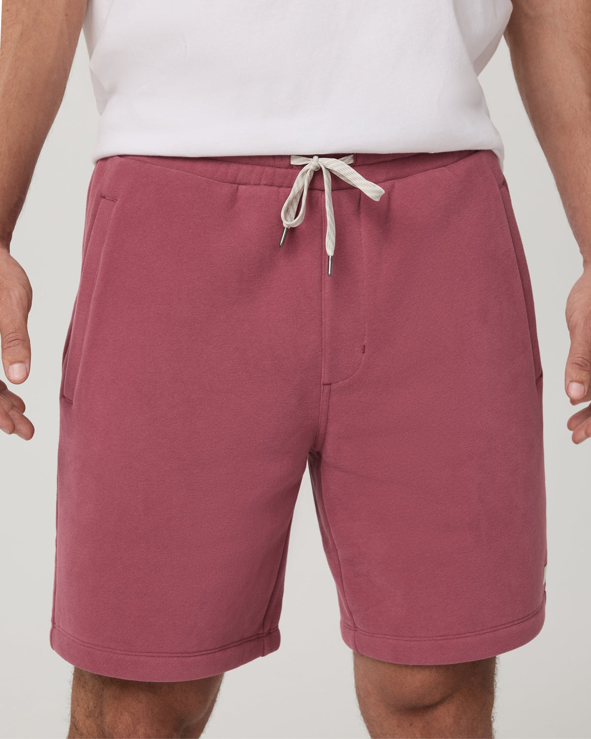 Seaside Short 8" | Berry