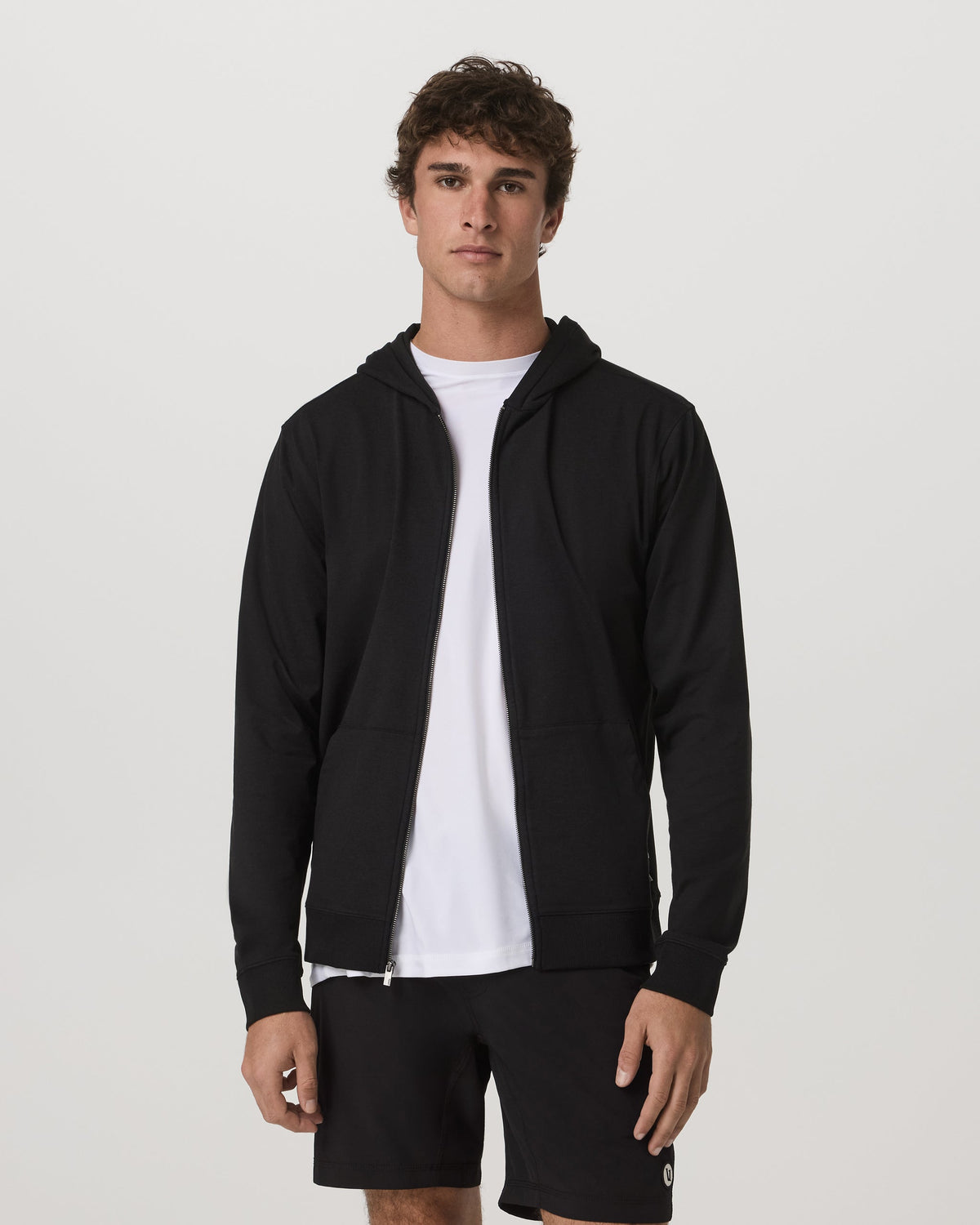 V2071HBK_FA25_M_LAYERS_FRONT_2.jpg
